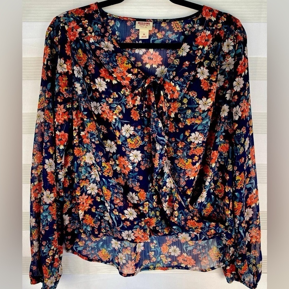 👚 Mossimo Floral Blouse Wrap Style Semi Sheer Long Sleeve Top size  Medium